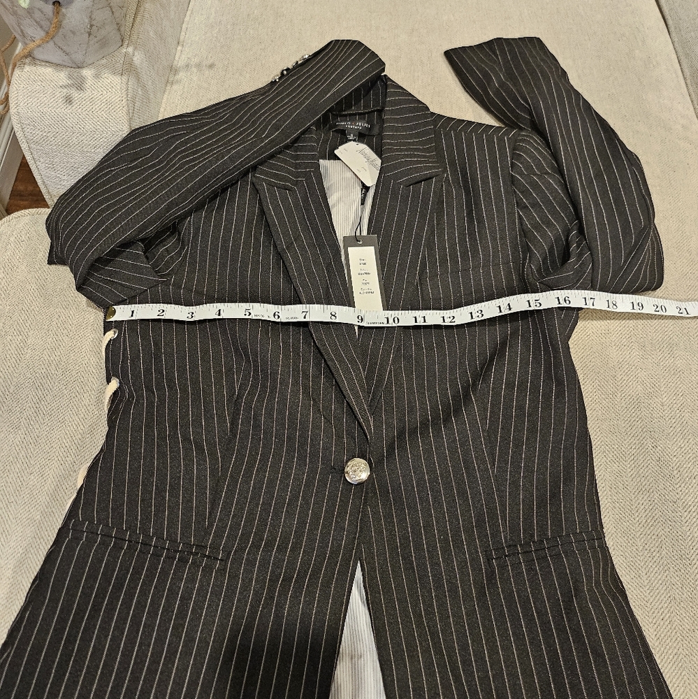 Brand new Romeo Juliet Pinstripe Blazer S - Picture 11 of 14